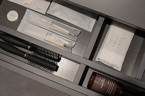 Workers Hotel Ansan by Aank