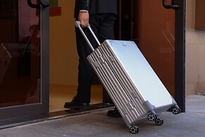 Workers Hotel Ansan by Aank