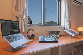 Workers Hotel Ansan by Aank