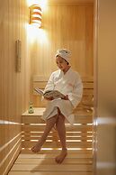 Workers Hotel Ansan by Aank