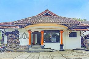 OYO 92994 Wisma Kencana Indah