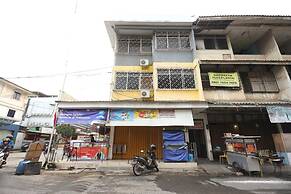 OYO 92989 Backpaker Seraya