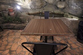 OYO 92989 Backpaker Seraya