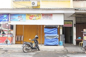 OYO 92989 Backpaker Seraya