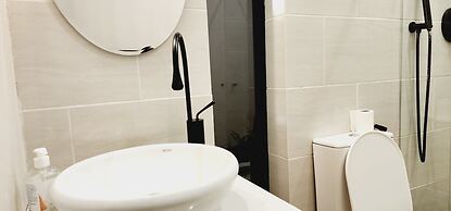 Instahomes by Tru - Garden Suites