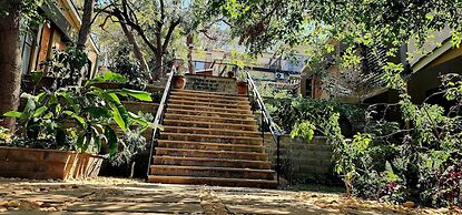 Instahomes by Tru - Garden Suites