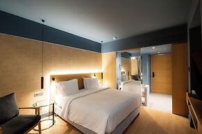 Magnes Hotel