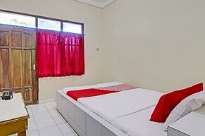 OYO 92884 Agustha Homestay