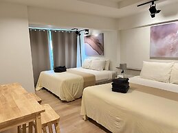 MINI-ME HUBS - Charm Suites in Old City