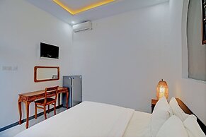 Collection O 93004 Double D Guest House