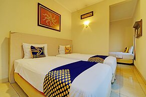 SPOT ON 92975 Aria Hostel Capsul Cihampelas