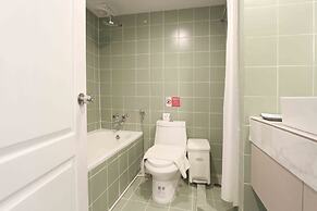 Pooh Beach Resort & Spa