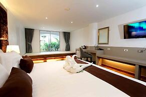 Pooh Beach Resort & Spa