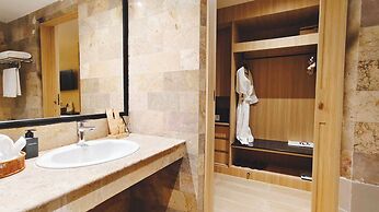 Pooh Beach Resort & Spa