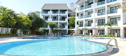 Pooh Beach Resort & Spa