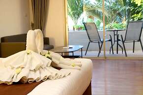 Pooh Beach Resort & Spa