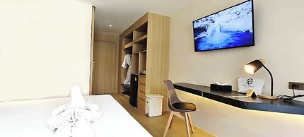 Pooh Beach Resort & Spa