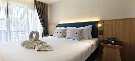 Pooh Beach Resort & Spa