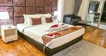 Pooh Beach Resort & Spa