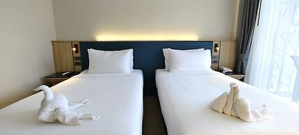 Pooh Beach Resort & Spa