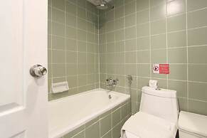 Pooh Beach Resort & Spa