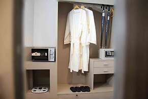 Pooh Beach Resort & Spa