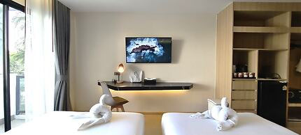 Pooh Beach Resort & Spa