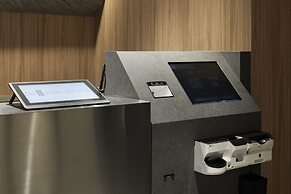 the b osaka-shinsekai