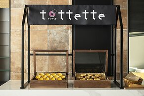 the b osaka-shinsekai