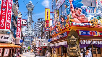 the b osaka-shinsekai