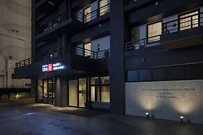 the b osaka-shinsekai