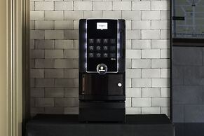 the b osaka-shinsekai