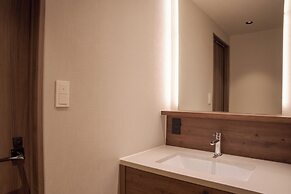 the b osaka-shinsekai