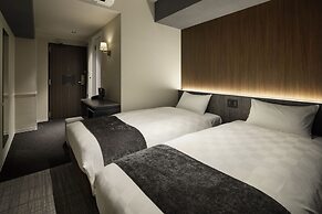 the b osaka-shinsekai