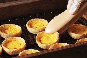 the b osaka-shinsekai