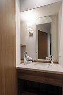 the b osaka-shinsekai