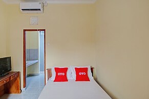 OYO 92952 Nirmala Guest House