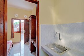 OYO 92952 Nirmala Guest House