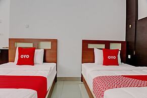 Super OYO 92945 Guest House Nusa Indah Syariah