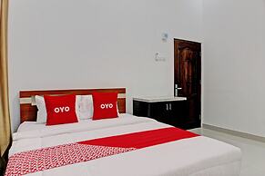Super OYO 92945 Guest House Nusa Indah Syariah
