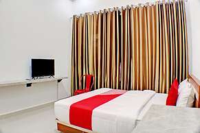Super OYO 92945 Guest House Nusa Indah Syariah