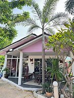 Rang Noknoy Resort at Koh Larn