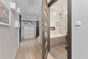 Family Apartment With AC by Renters