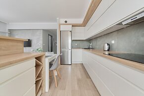 Family Apartment With AC by Renters