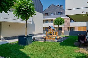 Family Apartment With AC by Renters