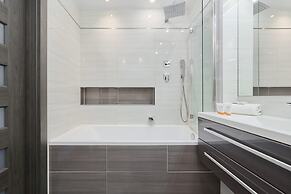 Family Apartment With AC by Renters