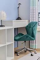 Family Apartment With AC by Renters