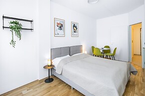 Pappagallo Apartments