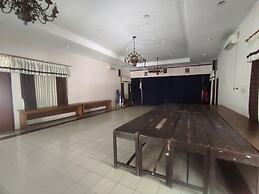 Capital O 93024 Hotel Ganesha