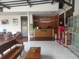 Capital O 93024 Hotel Ganesha